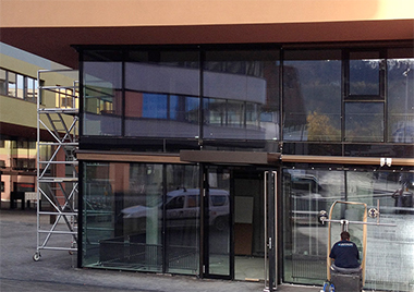 Vetrox, glass surface technologies vetrox, glass scratch, glass repair, glass scratch removal, damaged glass, nano, glass protection, safety glass, LSG, glazing, glazed, IG